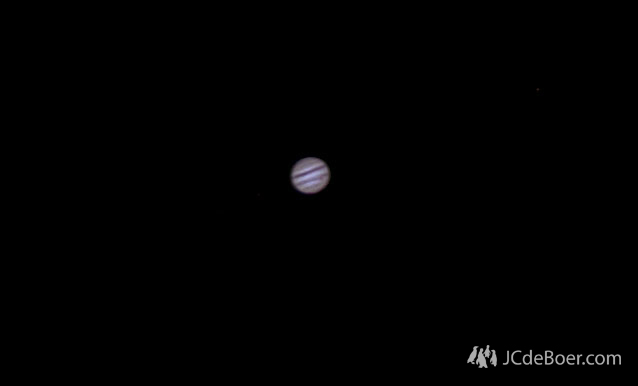 Jupiter captures with dslr on evening with pretty poor seeing (about 60 frames)